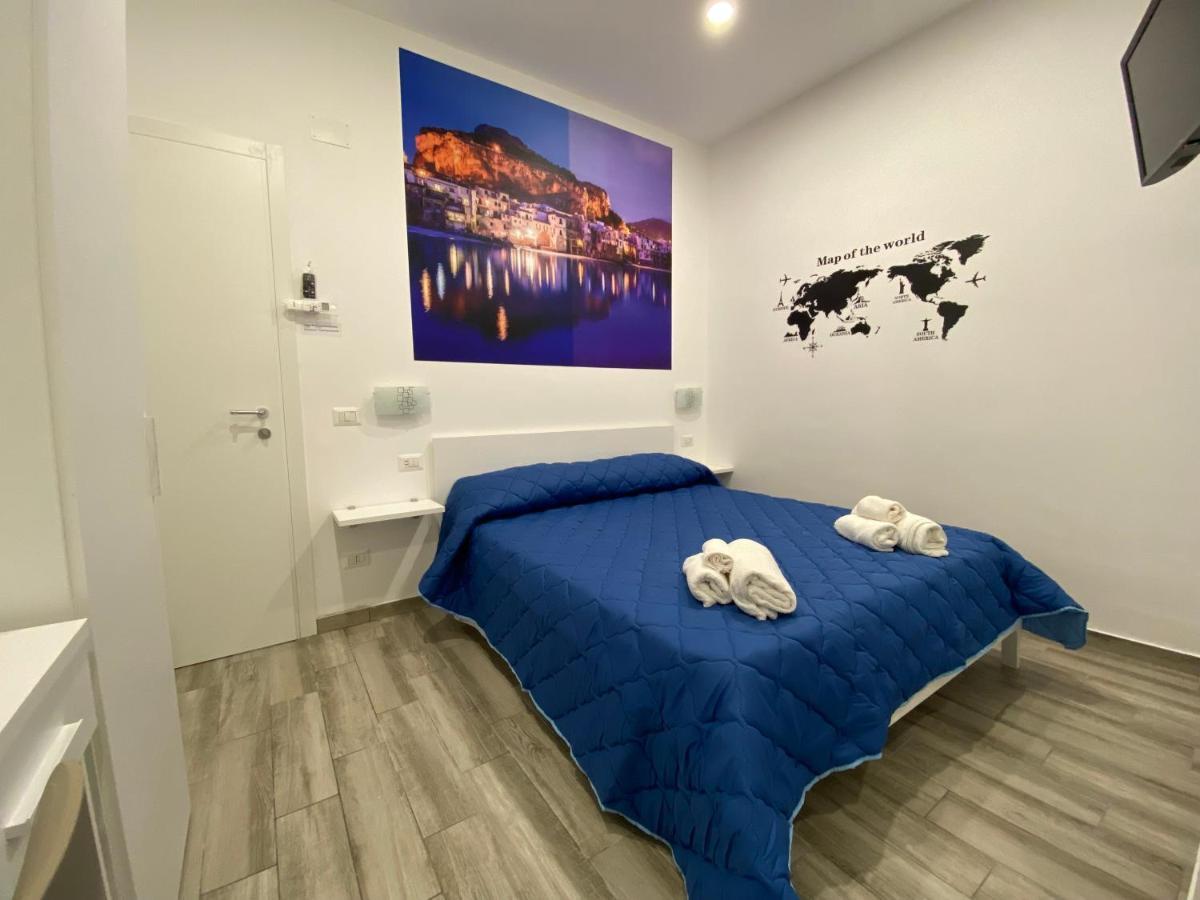 In Centro Rooms Vicino Cefalu Self-Chek-In Кампофеличе-ди-Роччелла Экстерьер фото