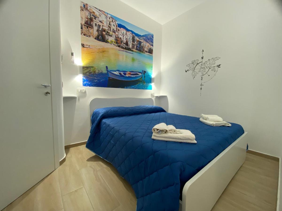In Centro Rooms Vicino Cefalu Self-Chek-In Кампофеличе-ди-Роччелла Экстерьер фото